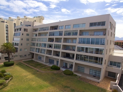 3 Bedroom Apartment For Sale in Strand North