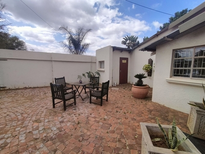 4 Bedroom House For Sale in Pretoria North