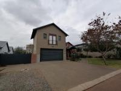 4 Bedroom House to Rent in The Hills - Property to rent - MR