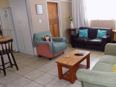 4 Bedroom semi-detached for sale in Kensington, Cape Town