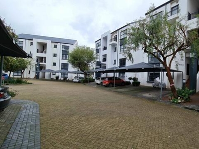 Apartment For Sale In De Velde, Somerset West