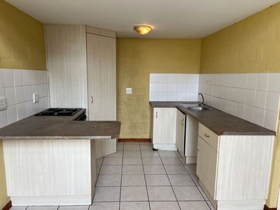 Apartment For Sale In Port Elizabeth Central, Port Elizabeth