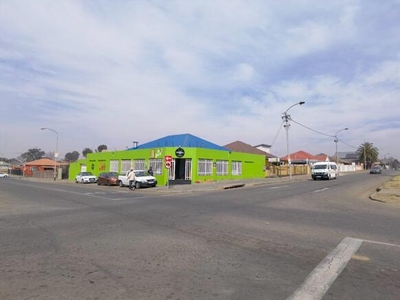 Commercial Property For Sale In Springs Central, Springs
