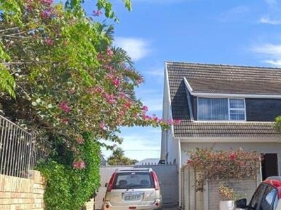 House For Sale In Bluewater Bay, Port Elizabeth