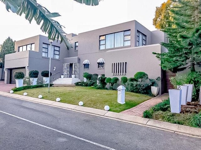 House For Sale In Bryanston, Sandton