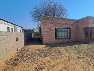 House For Sale In Clewer, Witbank