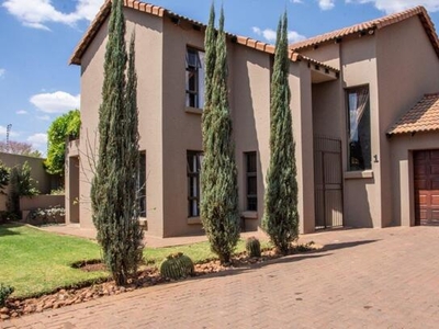 House For Sale In Melodie, Hartbeespoort