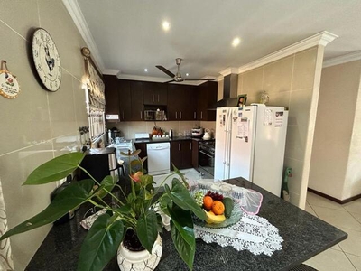 House For Sale In New Redruth, Alberton