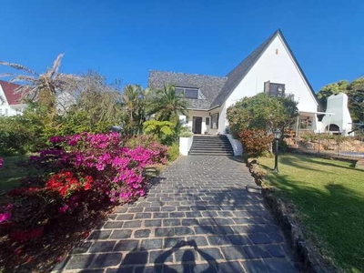 House For Sale In Selborne, East London