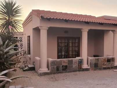 House For Sale In Soshanguve T, Soshanguve