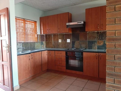 Townhouse For Rent In Annadale, Polokwane