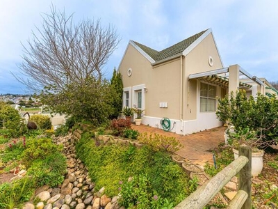 Townhouse For Sale In Van Riebeeckshof, Bellville