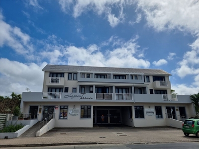 2 Bedroom Flat For Sale in Knysna Central