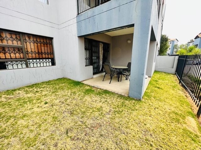 Apartment For Rent In Honeydew Grove, Roodepoort
