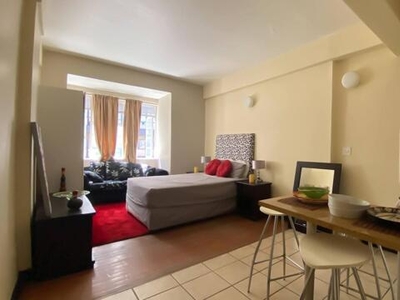 Apartment For Rent In Johannesburg Central, Johannesburg