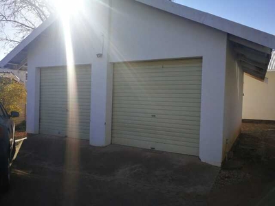 House For Rent In Dan Pienaar, Bloemfontein