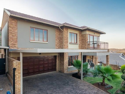 House For Sale In Chancliff Ridge, Krugersdorp