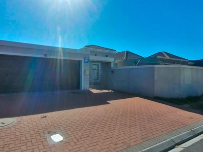 House For Sale In Parklands, Blouberg