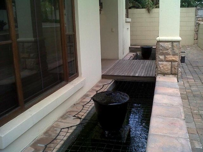Townhouse For Rent In Houghton Estate, Johannesburg