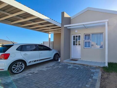 Townhouse For Sale In Gonubie, East London