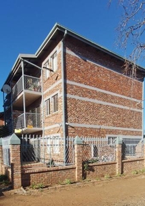 Townhouse For Sale In Navalsig, Bloemfontein