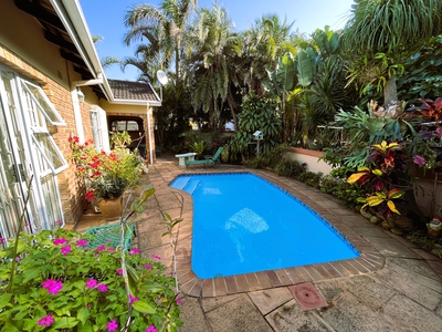 Freehold For Sale in Shelly Beach