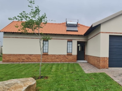 Hotel For Sale in Hexrivier Lifestyle Estate