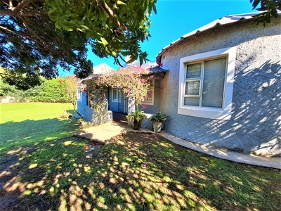 House For Sale in Jeffreys Bay Central