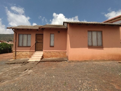 2 Bedroom House To Let in Tlhabane West