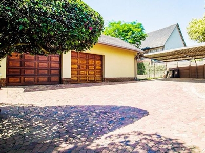 3 Bedroom house sold in Waterkloof Ridge, Pretoria