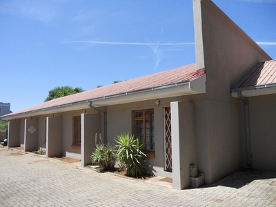Cluster For Sale in Die Bult, North West