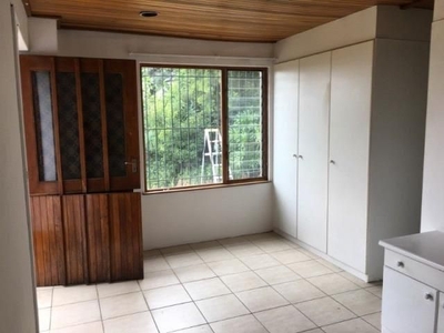 Contryhouse To Rent in Northcliff, Gauteng