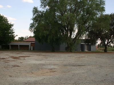 Farm For Sale in Vyfhoek, North West