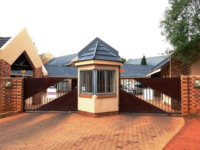 Flat-Apartment For Sale in Dassie Rand, North West
