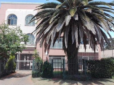 Flat-Apartment For Sale in Potchefstroom Central, North West