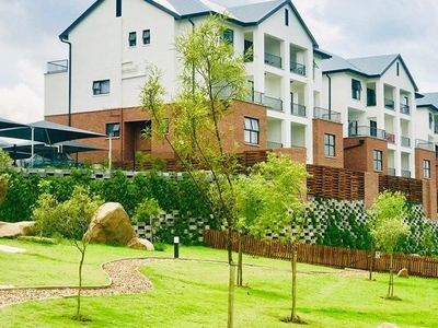 Flat-Apartment To Rent in Olivedale, Gauteng