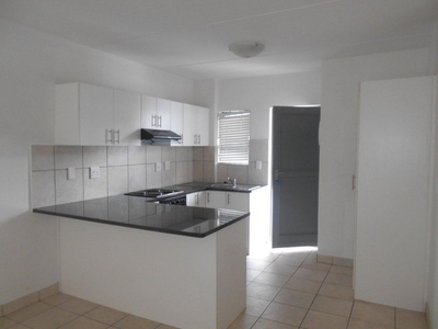 Flat-Apartment To Rent in Wellington North, Western Cape