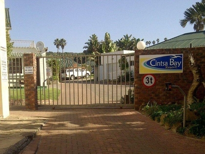 House For Sale in Cintsa East, Eastern Cape