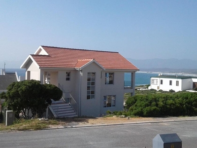 House For Sale in De Kelders, Western Cape