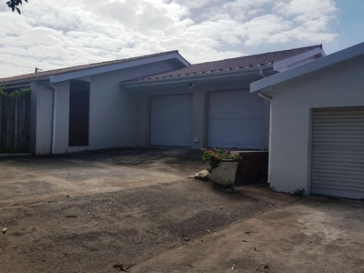 House For Sale in Gonubie, Eastern Cape
