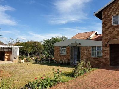 House For Sale in Highveld, Gauteng