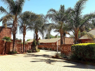 House For Sale in Highveld, Gauteng