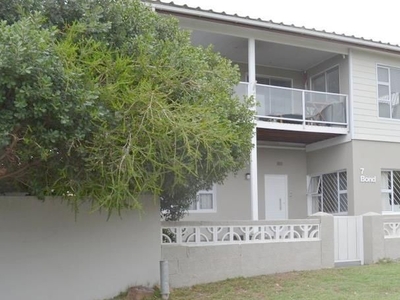 House For Sale in Onrus, Western Cape