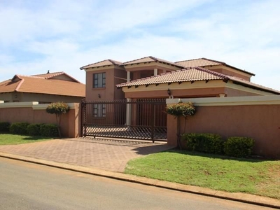 House For Sale in Rayton, Free State