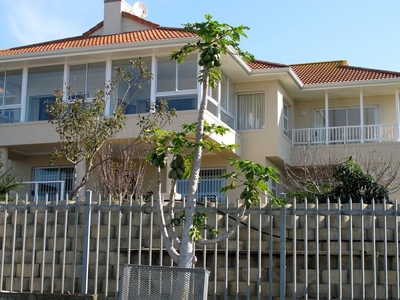 House For Sale in Whale Rock, Western Cape