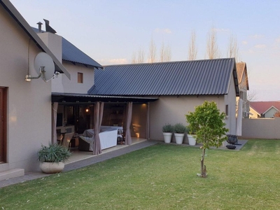 House To Rent in Candlewoods Country Estate, Gauteng