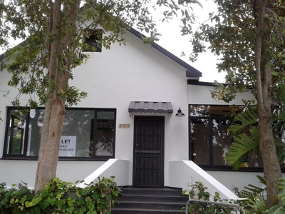 House To Rent in Voelklip, Western Cape