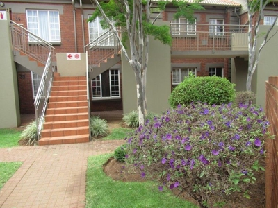 Townhouse To Rent in Eco Park Estate, Centurion