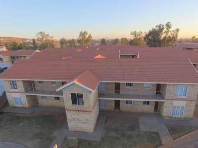 2 Bedroom Apartment For Sale in Waterval East