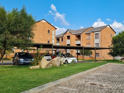 2 Bedroom apartment to rent in Olivedale, Randburg